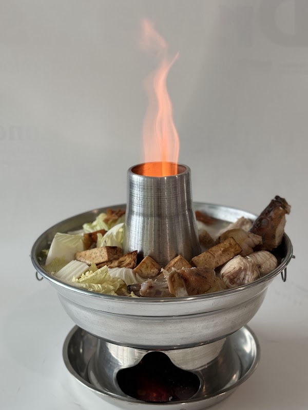 Gold Rock Fish Head Steamboat & BBQ Specialties 5