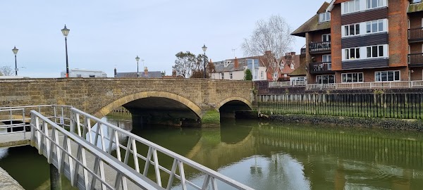 Arundel 4