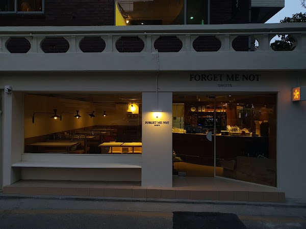 FORGET ME NOT SWEETS