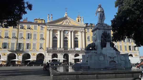 Place Garibaldi 5
