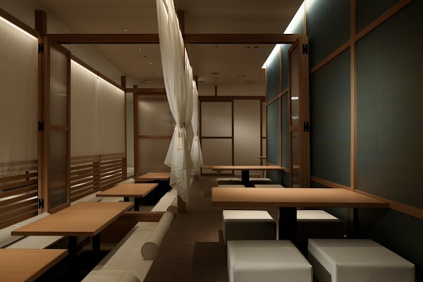 KICHIRI MOLLIS Shinjuku-dori