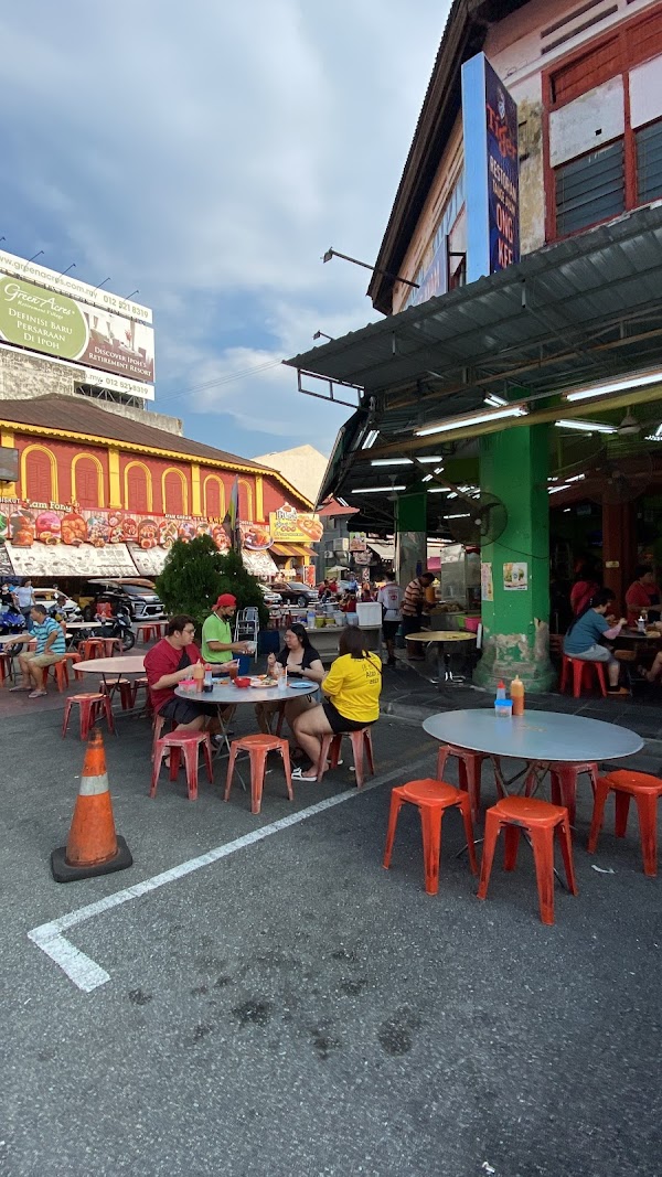 Ong Kee Restaurant 安记芽菜鸡沙河粉