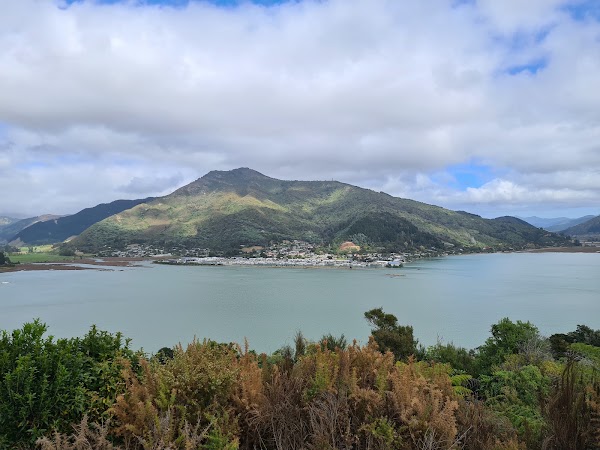 Cullen Point Lookout 5