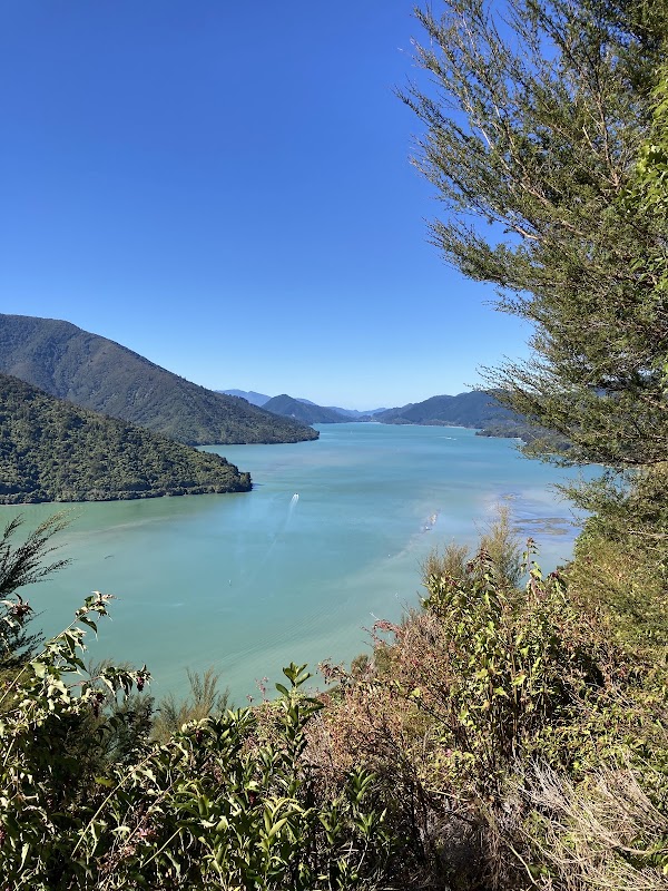 Cullen Point Lookout 2