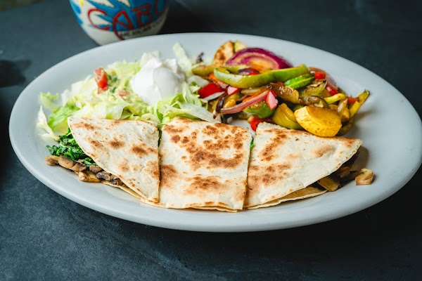 Cabo's Mexican Cuisine & Cantina 4