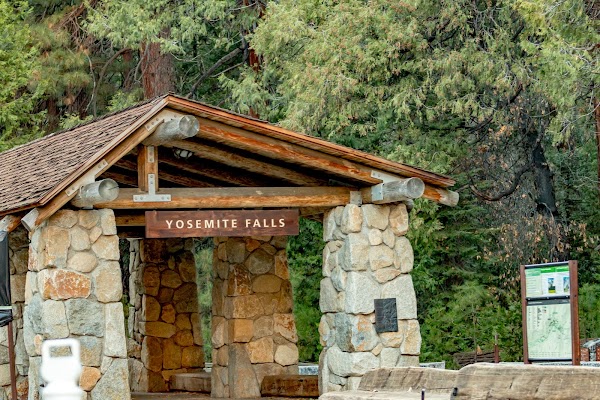 Yosemite Falls 3