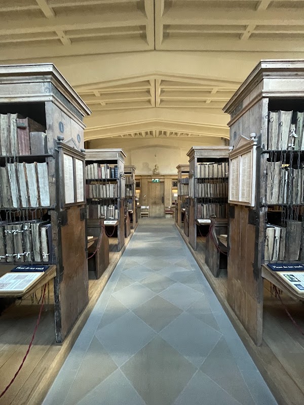 Chained Library