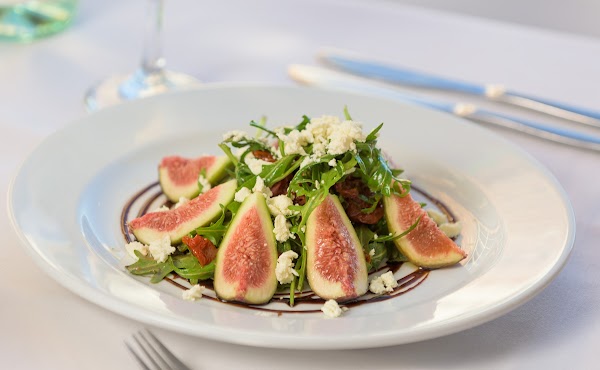 Doyles on the Beach Restaurant 4