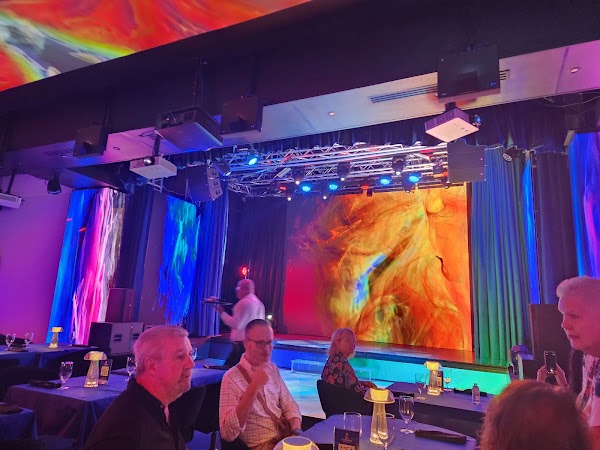 Emotions Restaurant & Sushi Bar 3