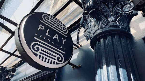 PLAY art house
