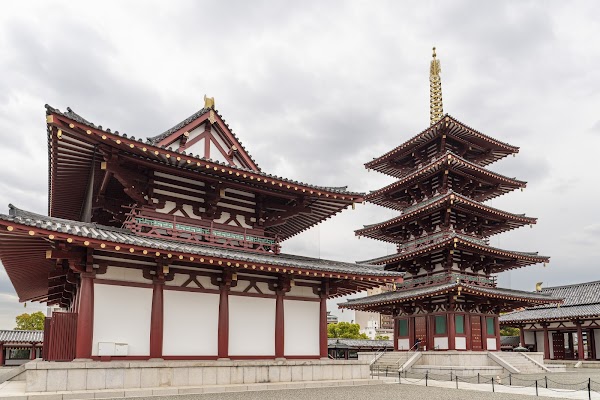 Shitenno-ji Gojunoto (Five Story Pagoda) 1