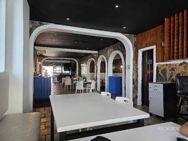 Waikiki Restaurant & Oyster Bar