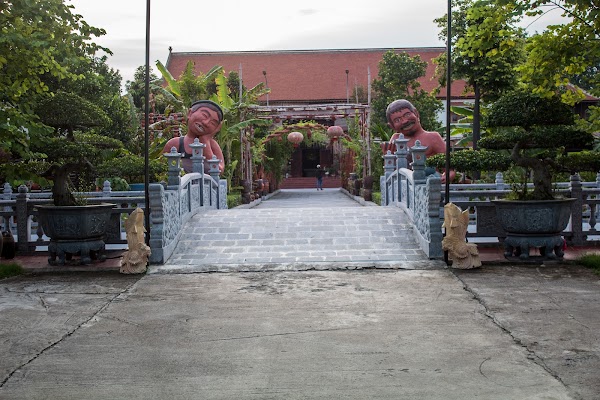 Phu Lang Pottery Village 4