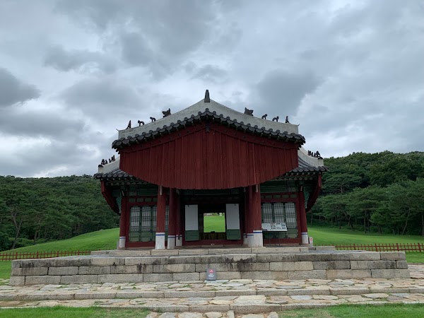 Jangneung (Tomb of Grand Internal Prince Jeongwon & Queen Inheon)