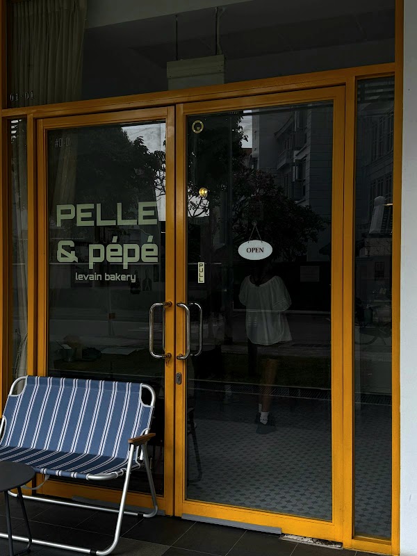 Pelle and Pépé 🥖🥐