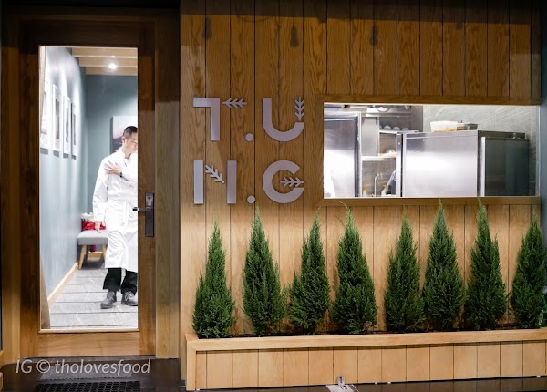 T.U.N.G Dining 1