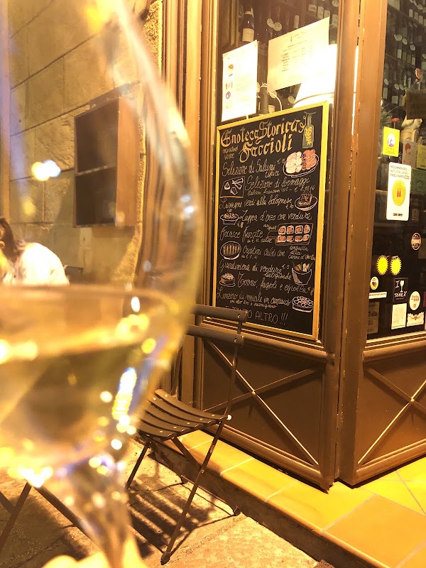 Enoteca Historical Faccioli - Enoteca Storica Vini Naturali 4