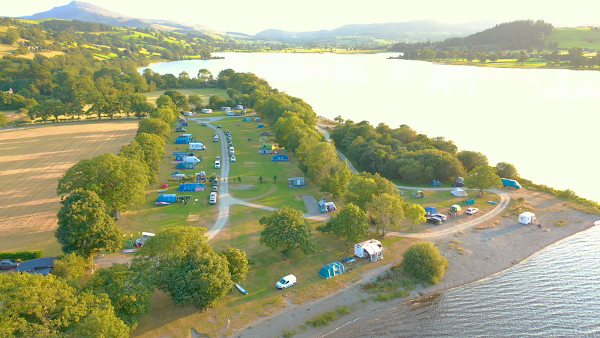 Gwersyllfa Pant yr Onnen Lakeside Campsite