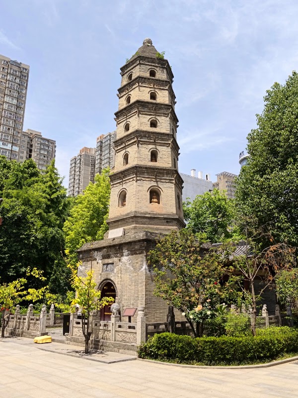 Daxingshan Temple 4