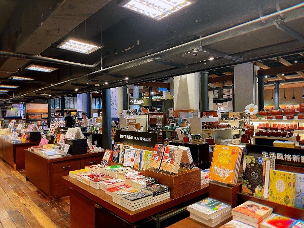 Eslite Spectrum Ximen 3