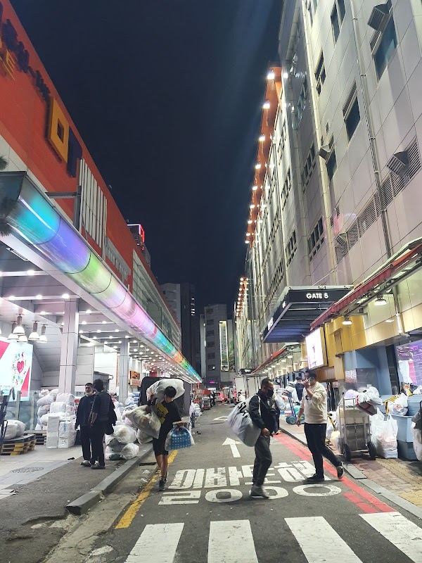 디오트패션도매상가