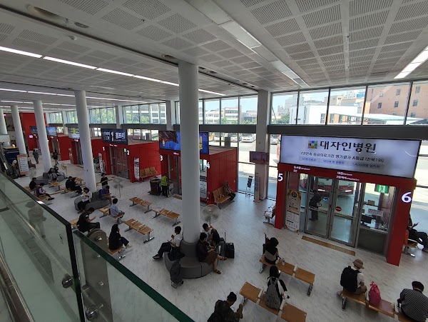 Express Bus Terminal 1