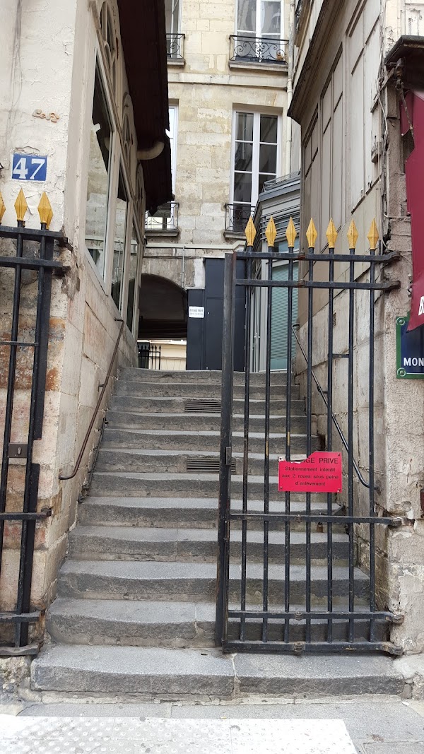 Passage de Beaujolais 2