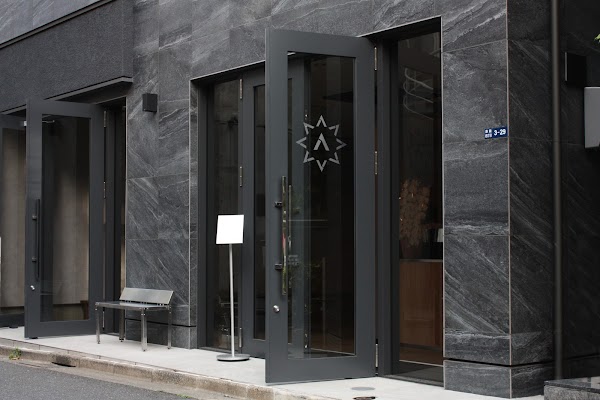 Apollon's Gold Akasaka