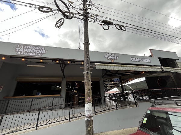 La Fortuna Taproom