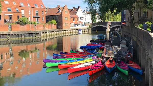 Pub and Paddle