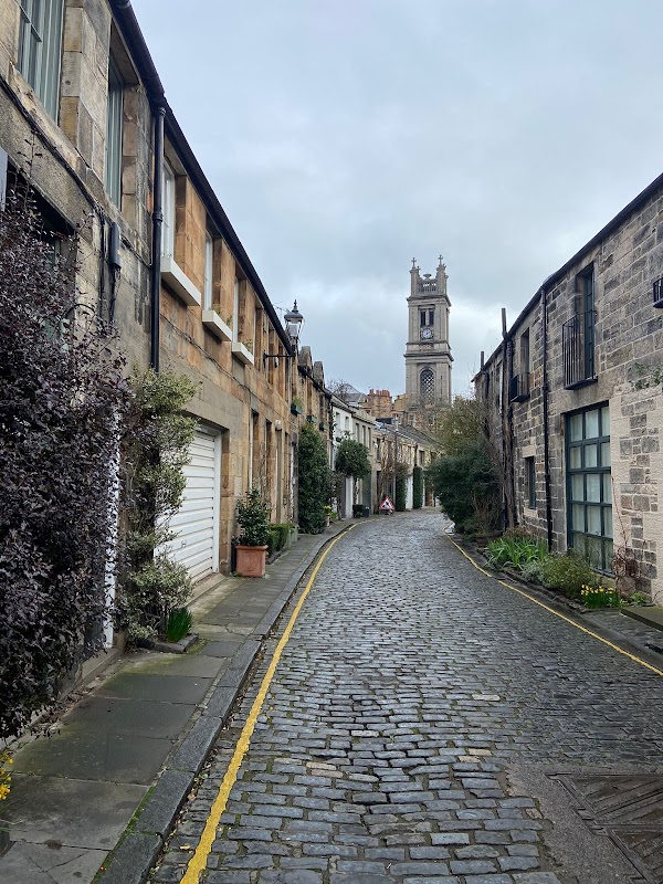 Circus Lane 1