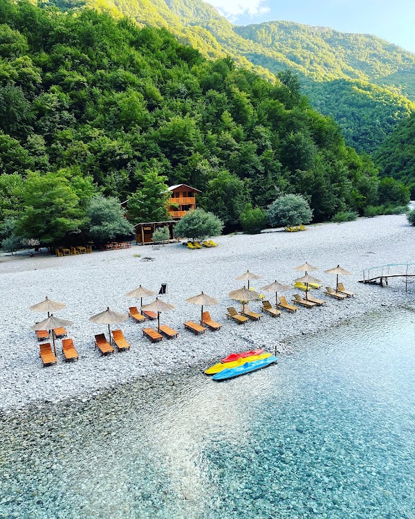 Guri I Lekës GuestHouse 3