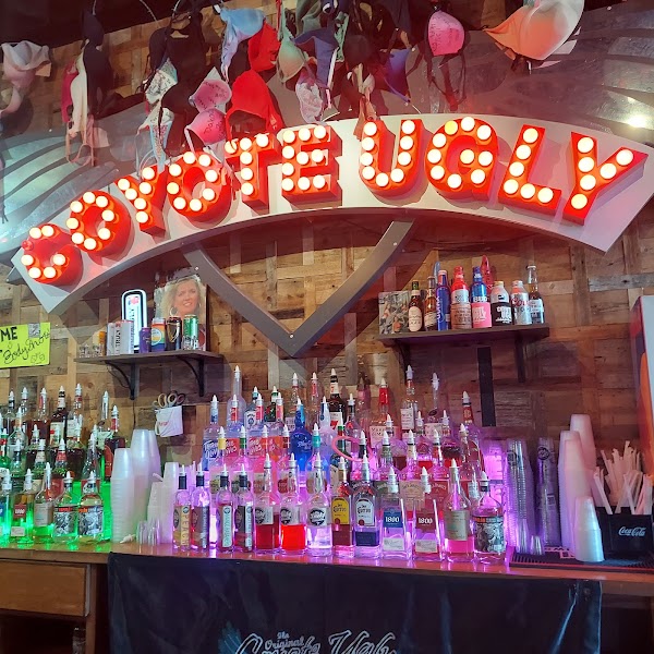 Coyote Ugly Saloon 4