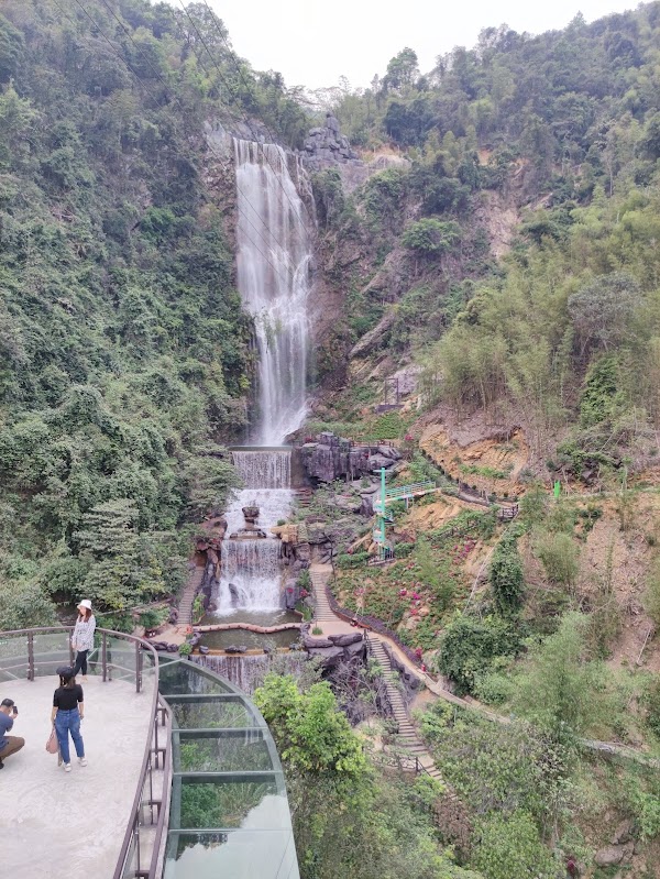 Bijiashan Tourism Area