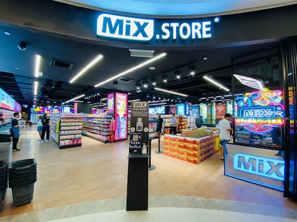 MiX Flagship Store @ Mid Valley Southkey