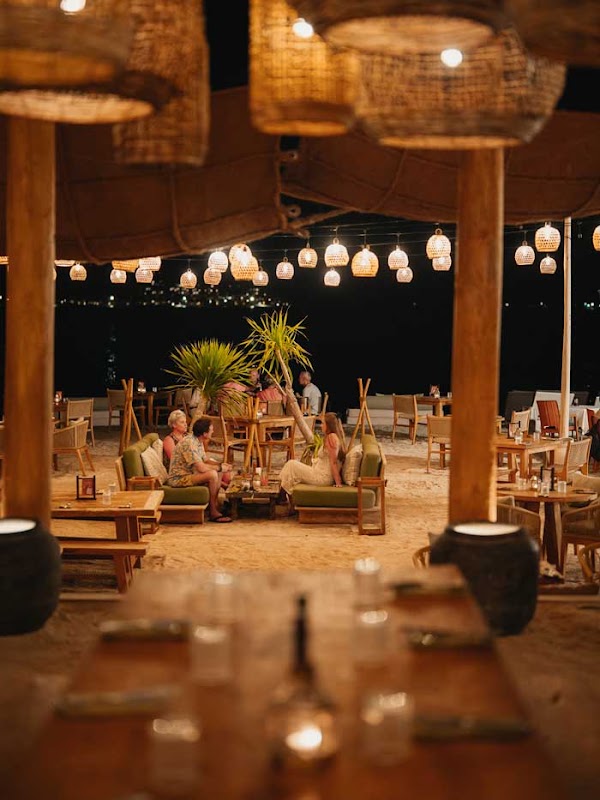 BAHIA Restaurant & Beachbar - Gili Air 1