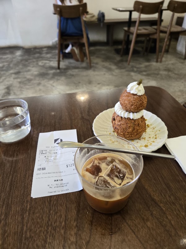 YOI Coffee and Bakery 4