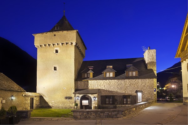 Parador de Artíes