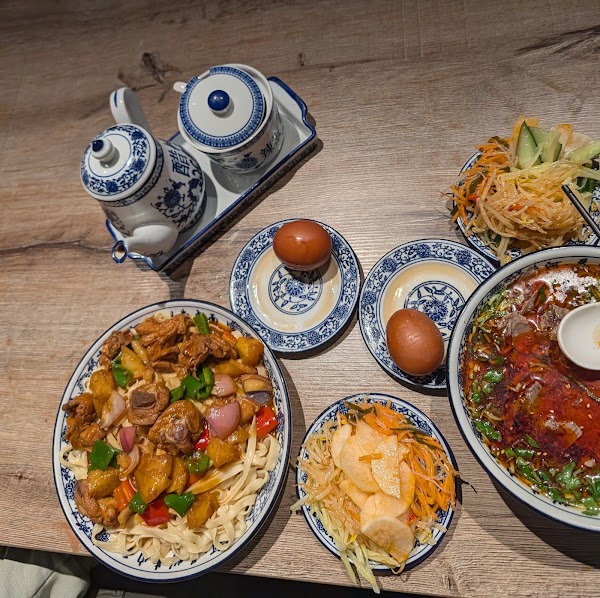 Yellow River Lanzhou hand pulled Noodles Amsterdam 5
