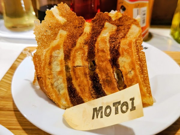 MOTOI Gyoza 4