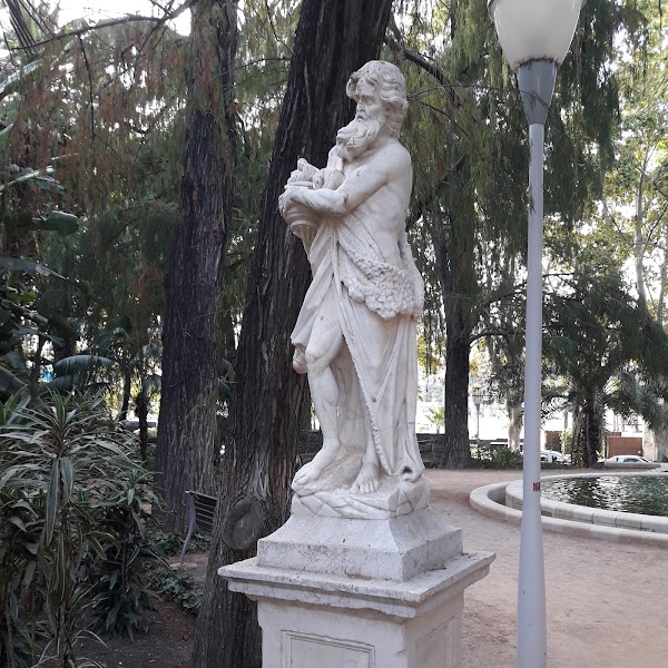 Paseo del Parque 4