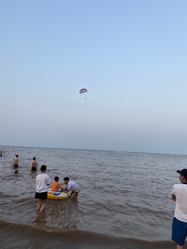 Do Son Beach 4
