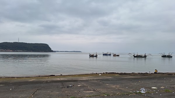Do Son Beach 3
