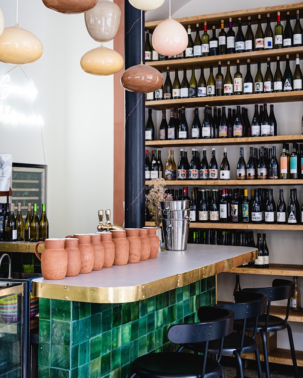 Buvette, cave de quartier