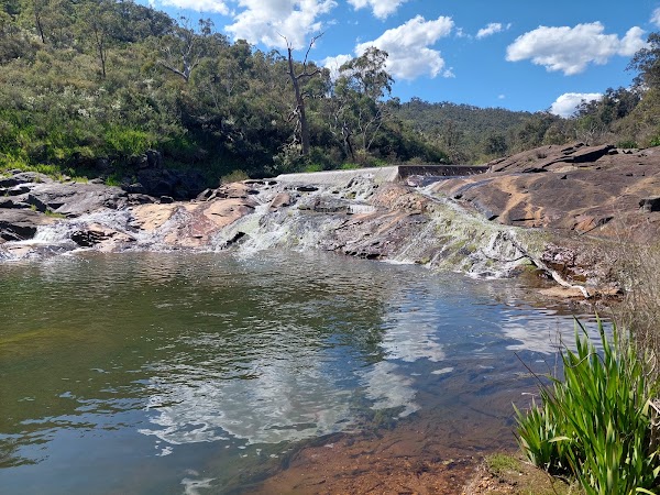 Serpentine Falls 3