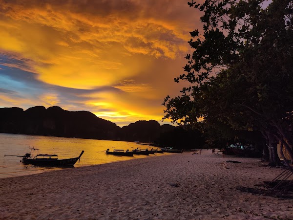 Long Beach Koh Phi Phi 2