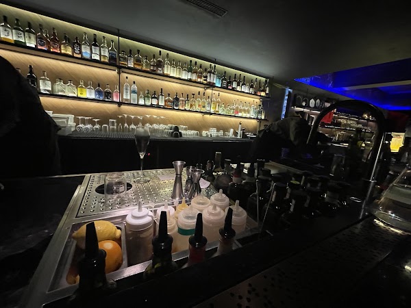 Reka:Bar 4