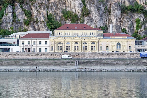 Rudas Thermal Bath 3