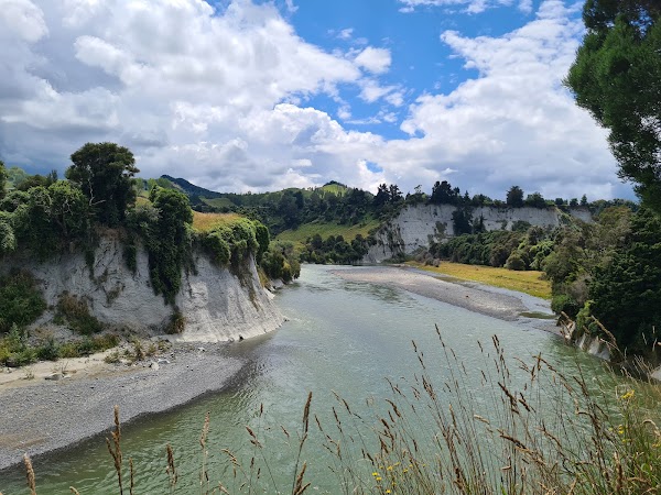 Whitecliffs Boulders 2