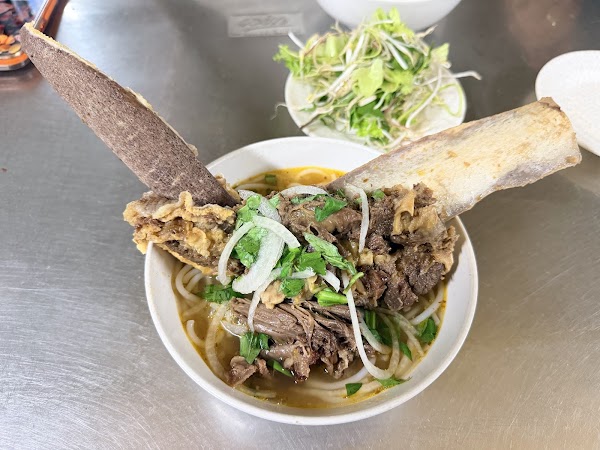Lê Gia Bún Bò Huế 2